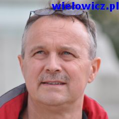 Zdjęcie przedstawia Piotra Dobrzańskiego członka rady sołeckiej Wielowicza